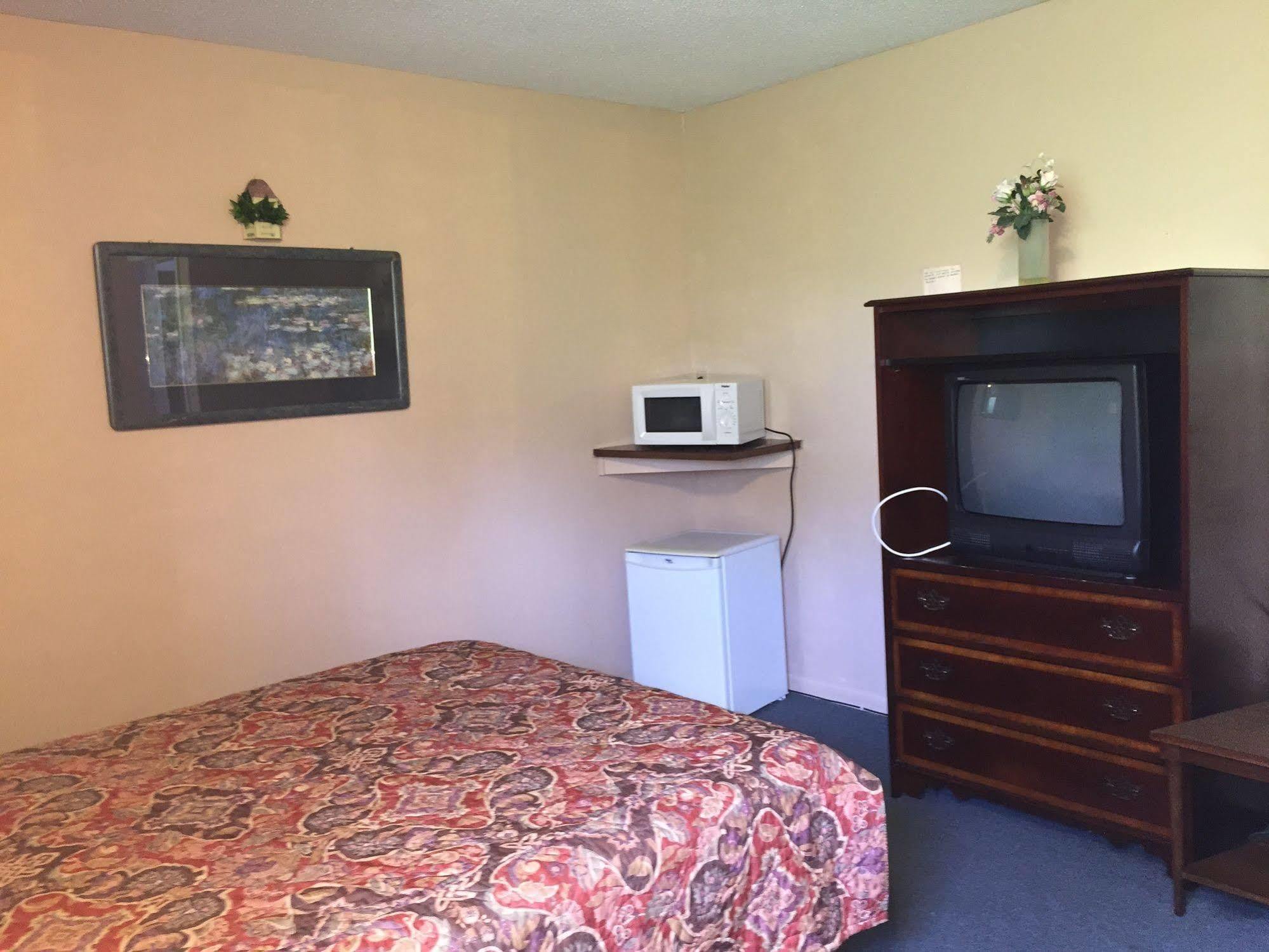 Capri Motel Avoca ภายนอก รูปภาพ