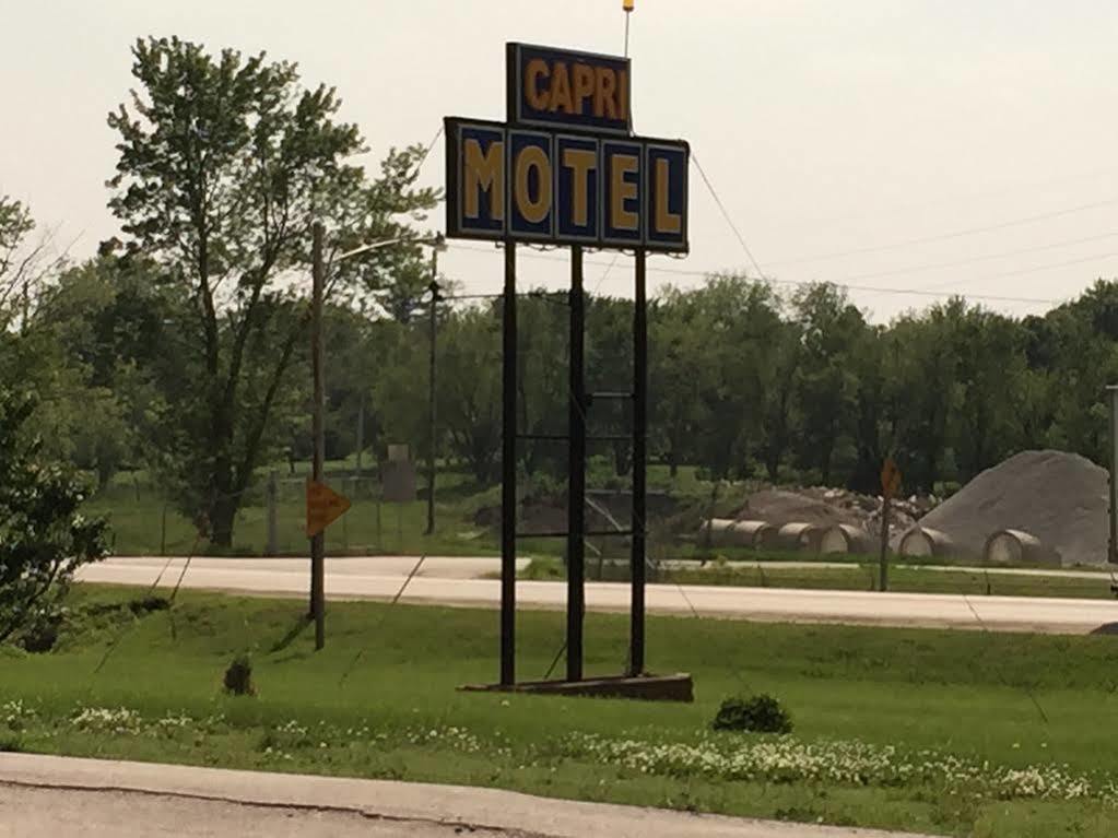 Capri Motel Avoca ภายนอก รูปภาพ